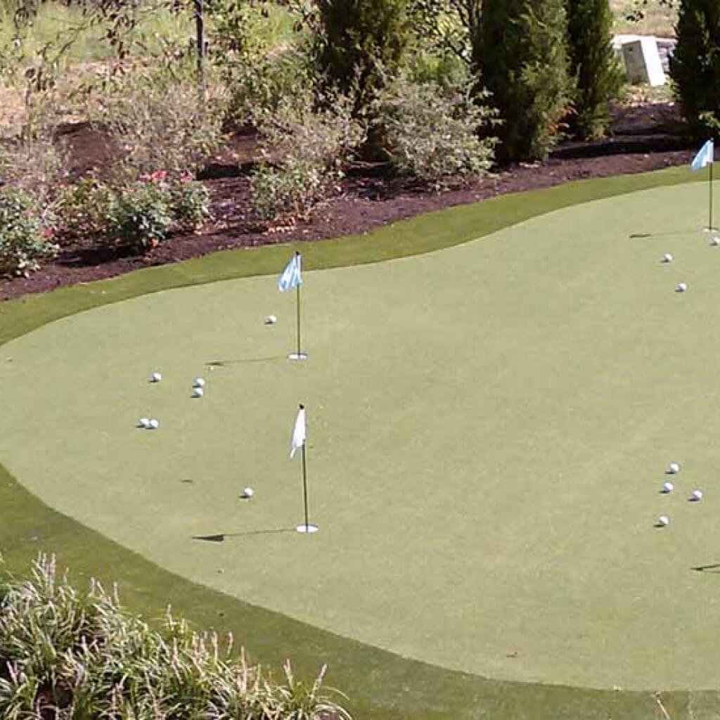 Artificial backyard putting green installed in Little Rock, AR