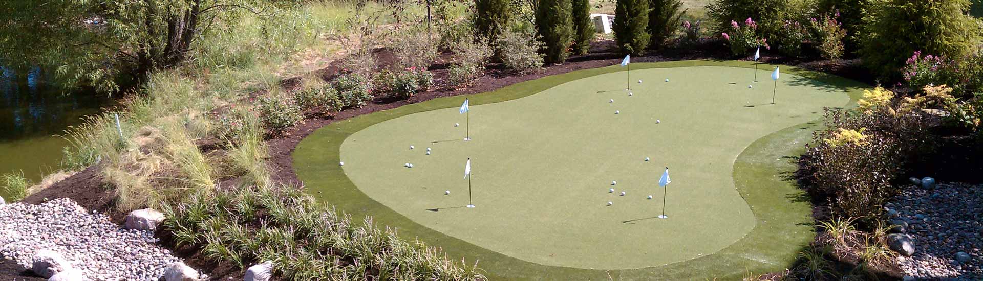 Artificial backyard putting green installed in Arkansas