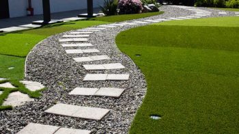 Artificial gras walkway installed by SYNLawn