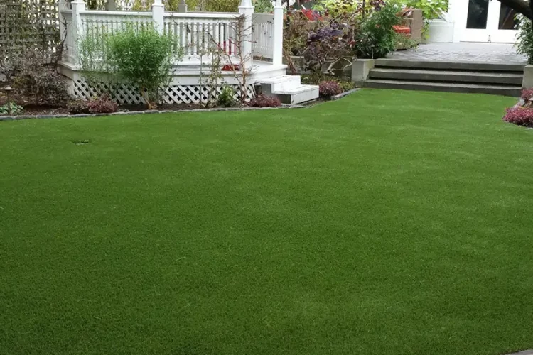 gazebo-turf-installation-synlawn