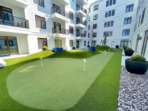 Commercial putting green installed by SYNLawn
