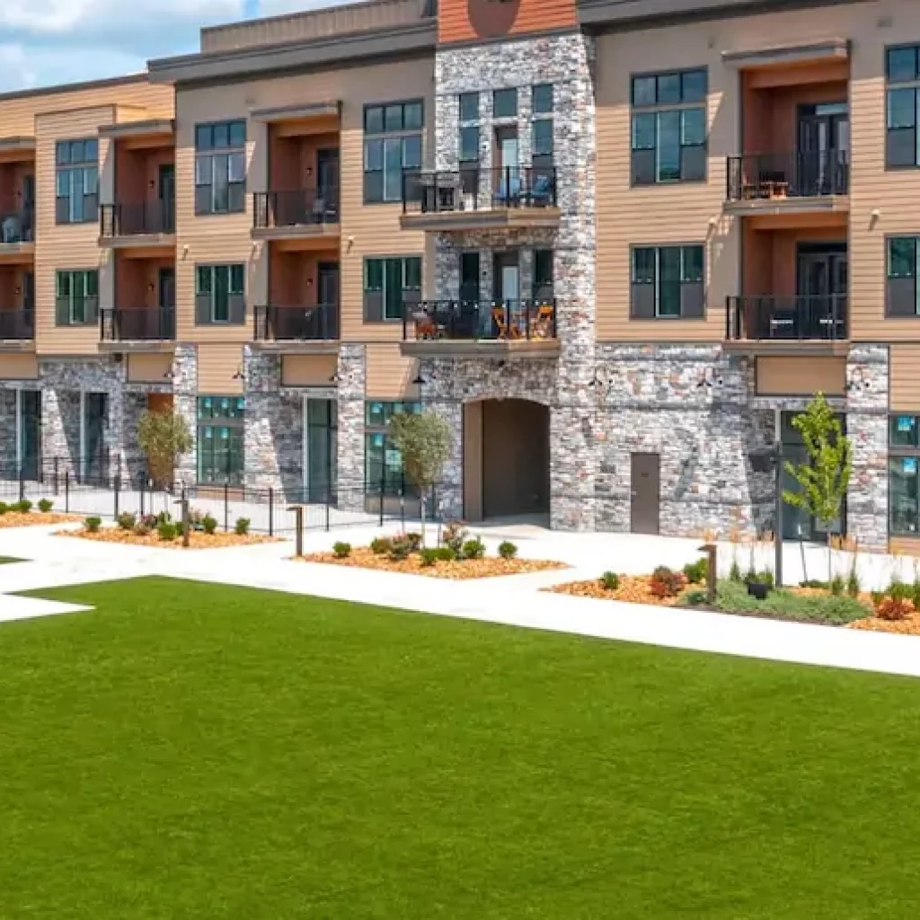 Commercial artificial grass lawn installation from SYNLawn in Little Rock, AR