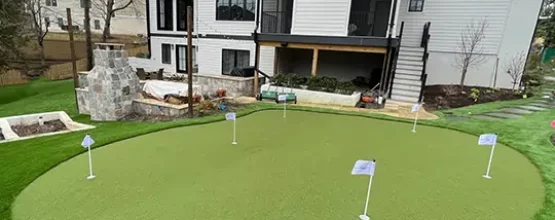 residential-synlawn-putting-green Putting green installed by SYNLawn