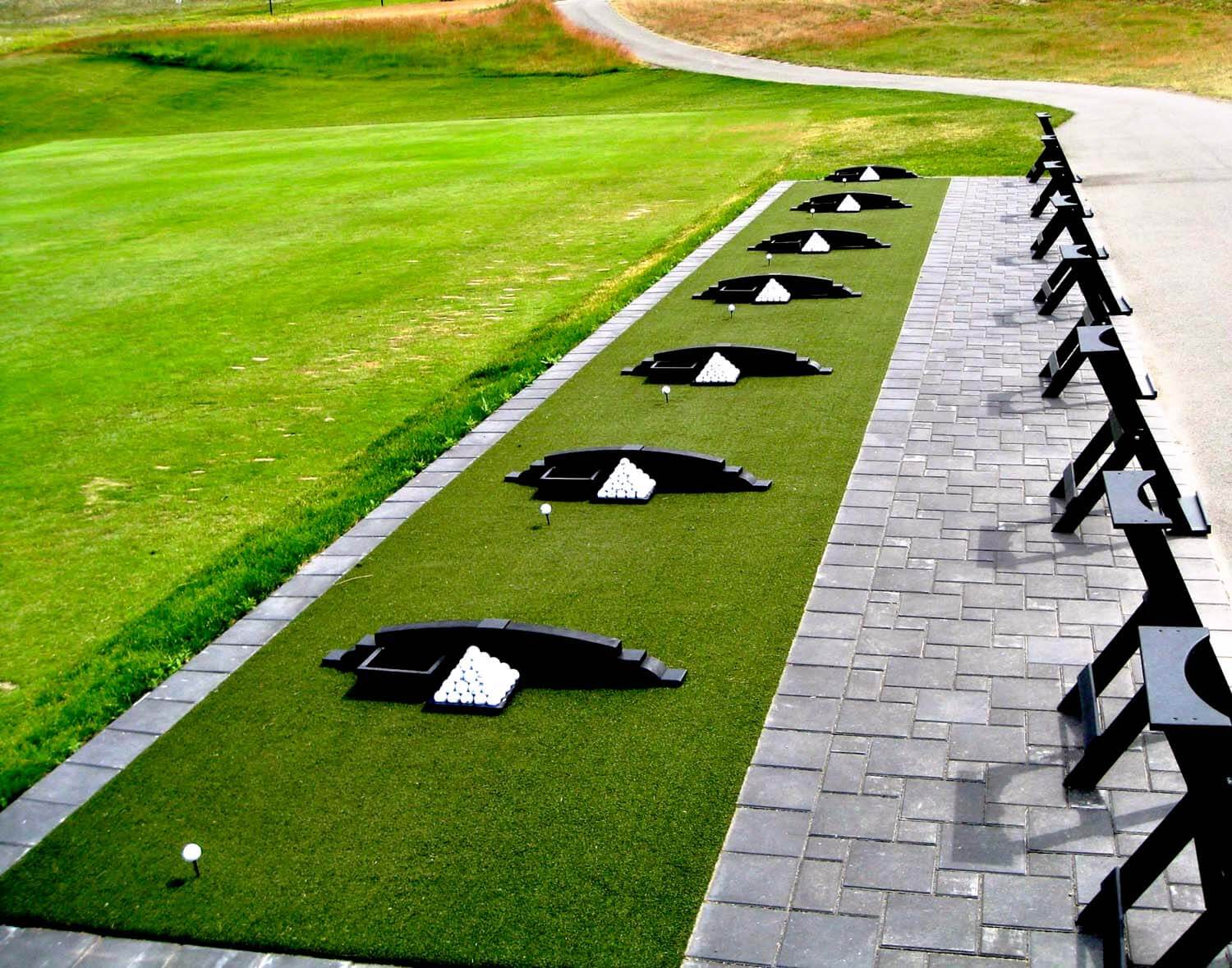 Artificial grass tee line installed by SYNLawn