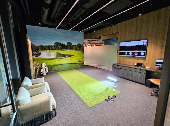 SYNLawn indoor golf sim installation
