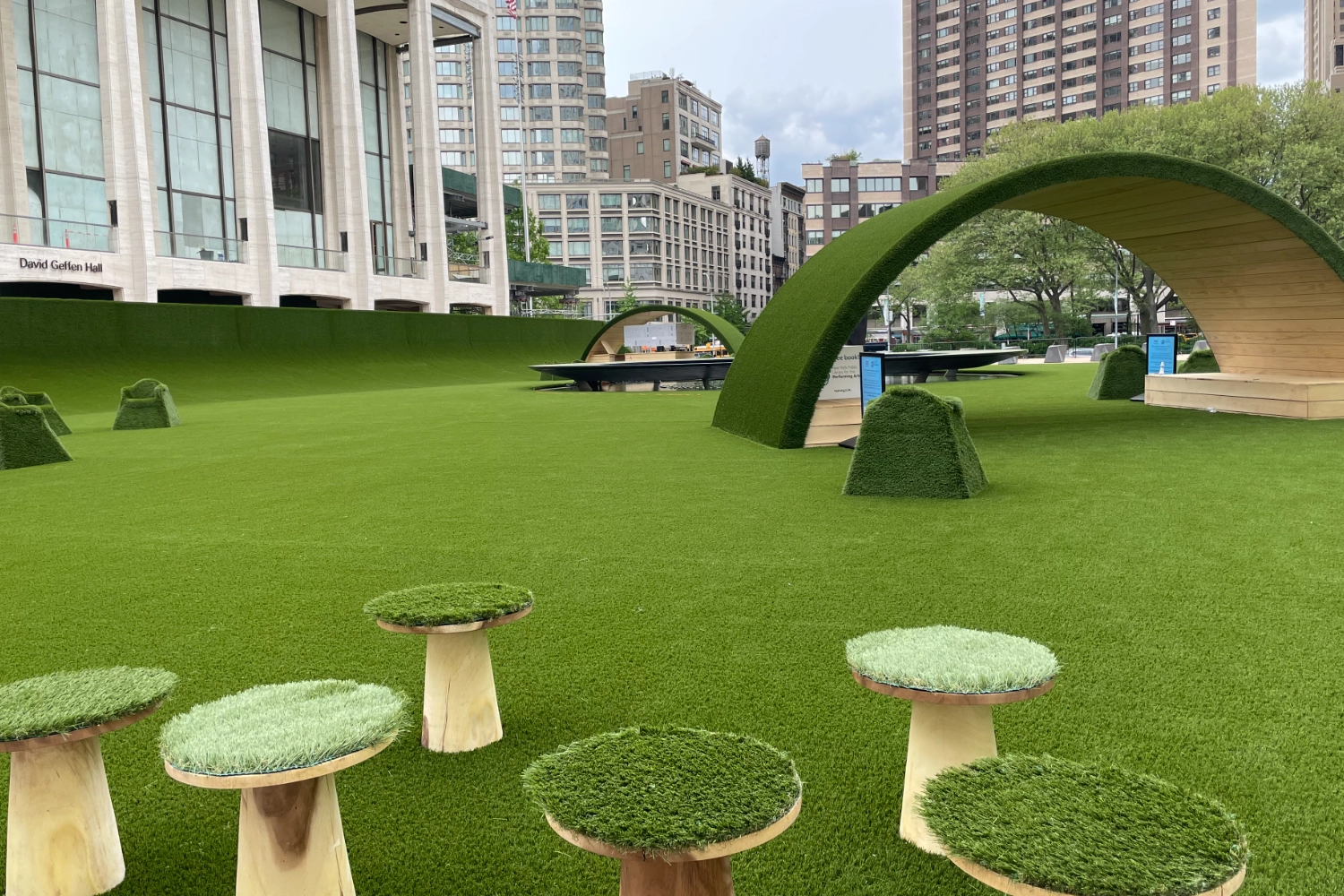 Commercial turf lawn installation from SYNLawn