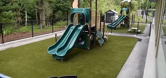 synlawn-ak-playground-turf-3 Artificial grass playground installation from SYNLawn