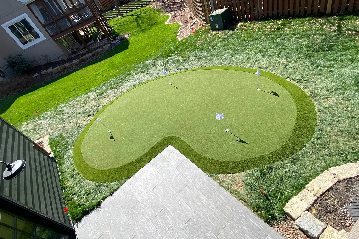 Artificial grass golf green from SYNLawn